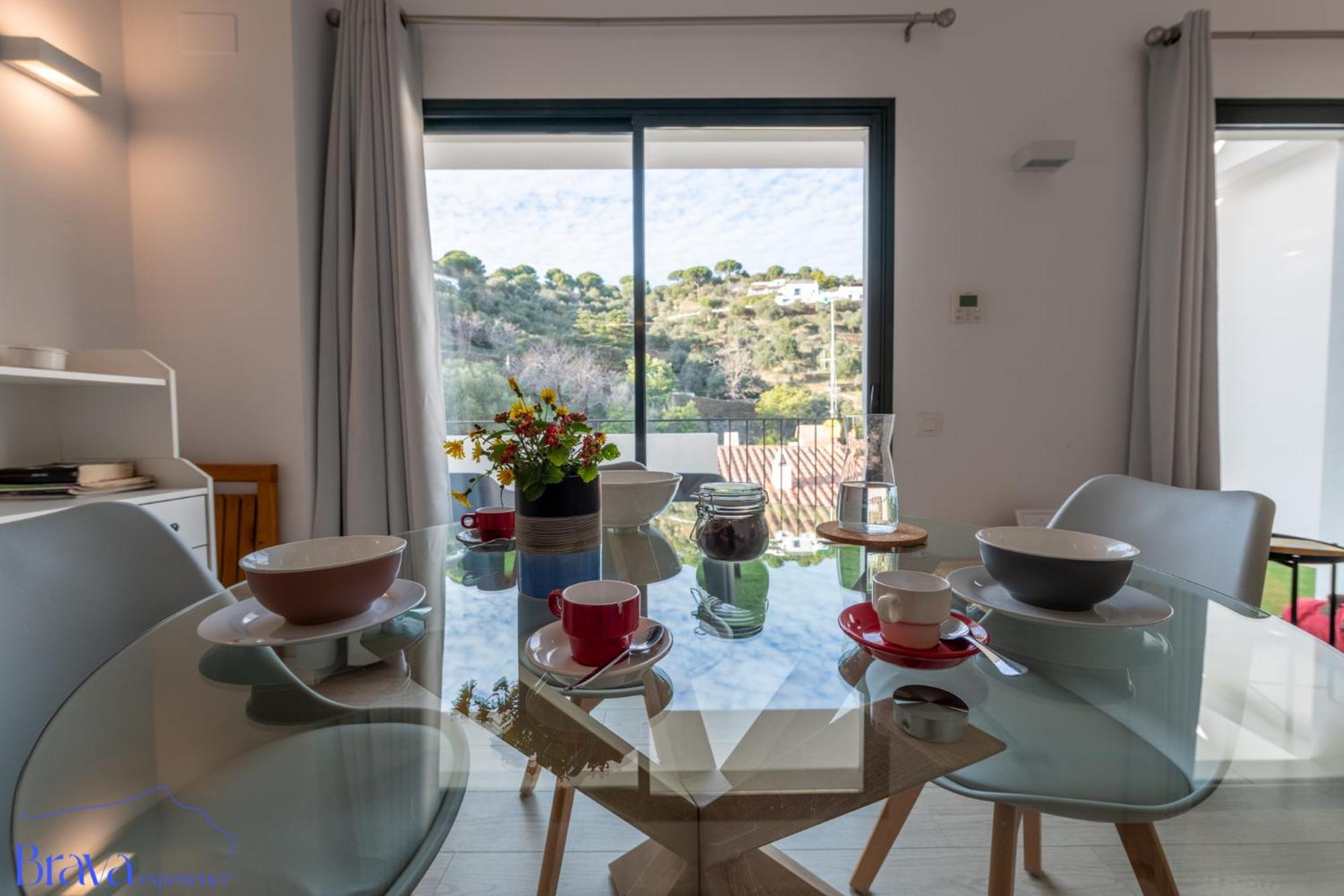 Duplex Sa Tarongeta - 5' Playa I Vistas I Terraza 20m2 I Ascensor I Equipado * Cadaqués