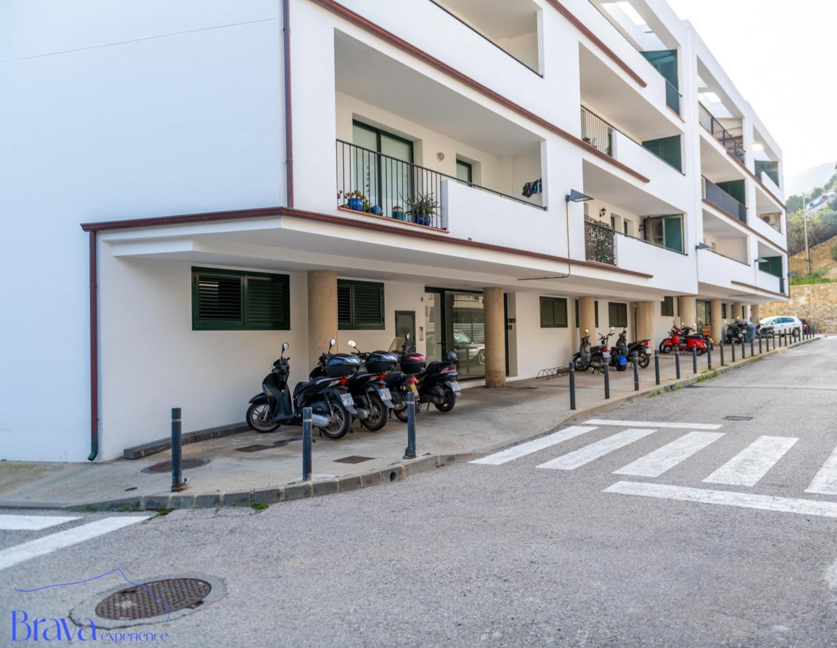 Duplex Sa Tarongeta - 5' Playa I Vistas I Terraza 20m2 I Ascensor I Equipado Cadaqués